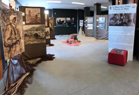Museo Città di Pomezia Laboratorio del Novecento - Mostra pittorica ispirata al territorio e ai contenuti scientifici del Museo